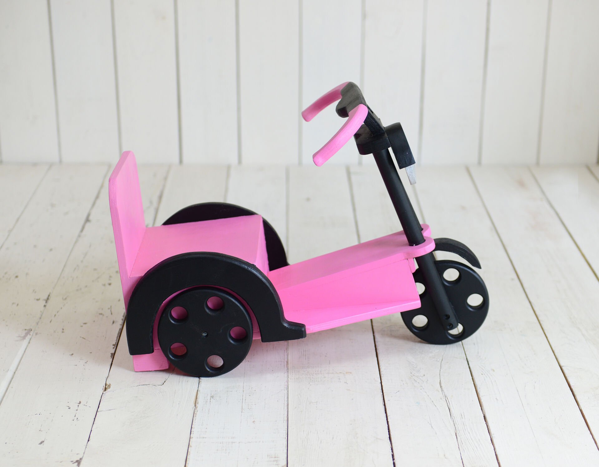 AHŞAP MOTOSİKLET (MOTOR) PEMBE