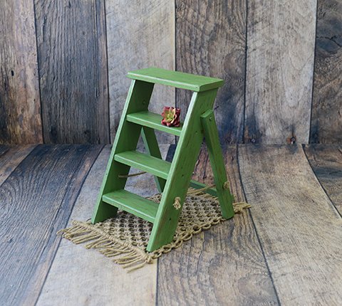 AHŞAP MERDİVEN YEŞİL 45 CM