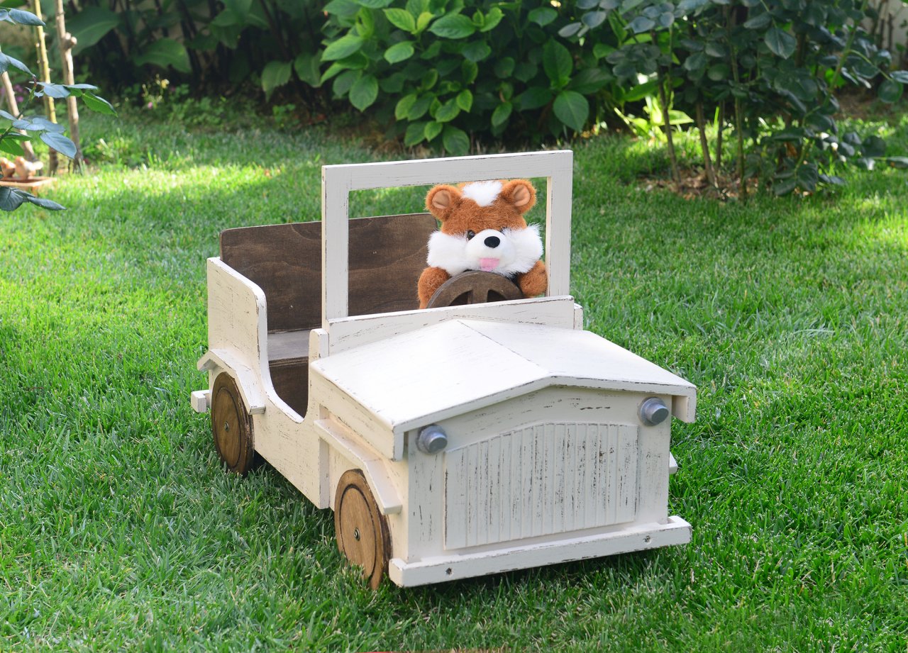 AHŞAP SAFARİ ARABA