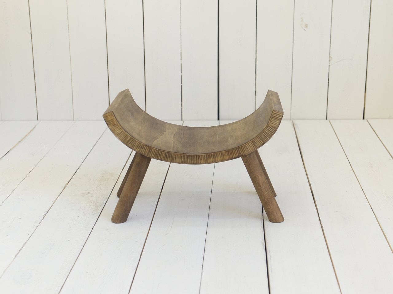 AHŞAP POZ TABURESİ BANK