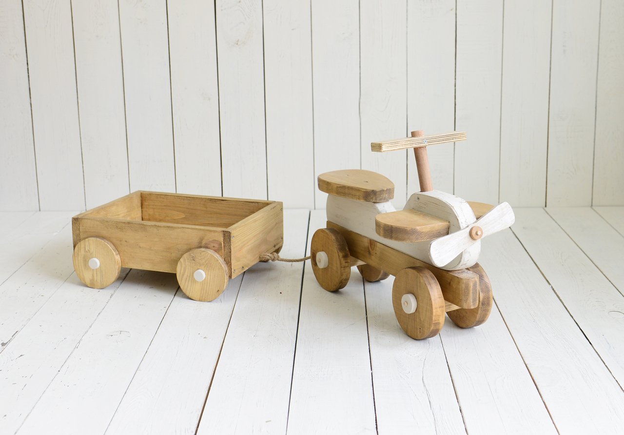 AHŞAP BİSİKLET SEPETLİ