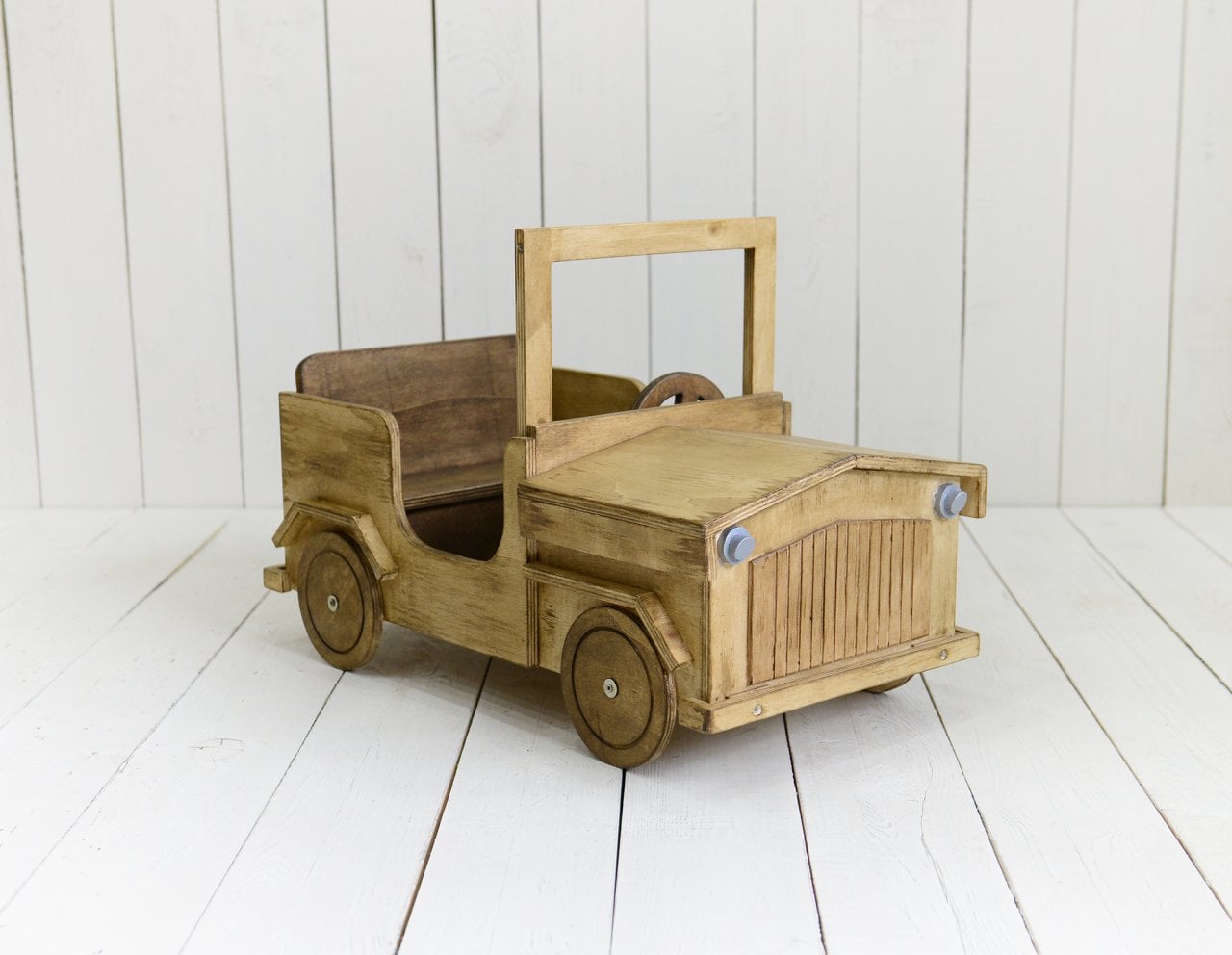 AHŞAP SAFARİ ARABA